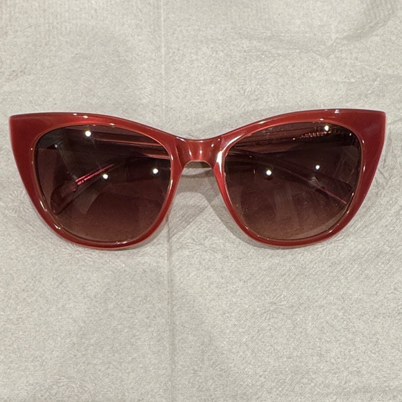 Ted Baker London - Cat eye w/ floral arms
